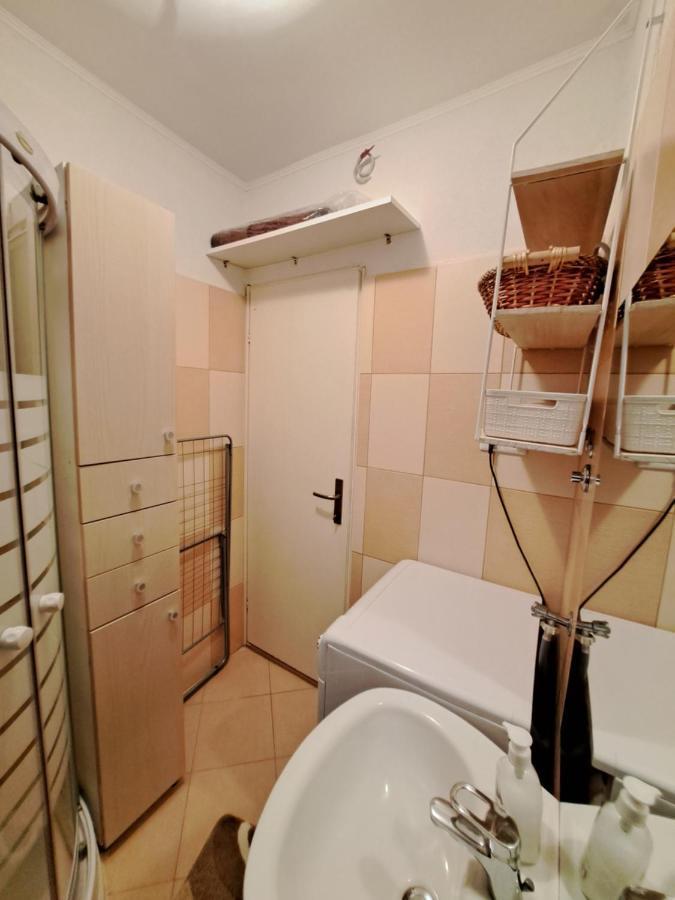 Meressa Nina&Leo Studio Apartments Novigrad Istria Exteriör bild