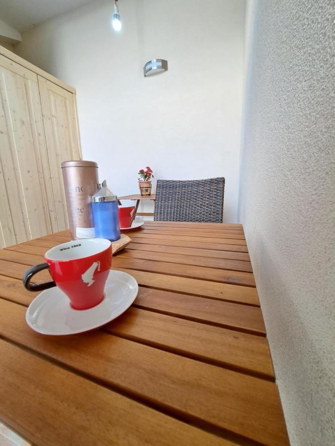 Meressa Nina&Leo Studio Apartments Novigrad Istria Exteriör bild