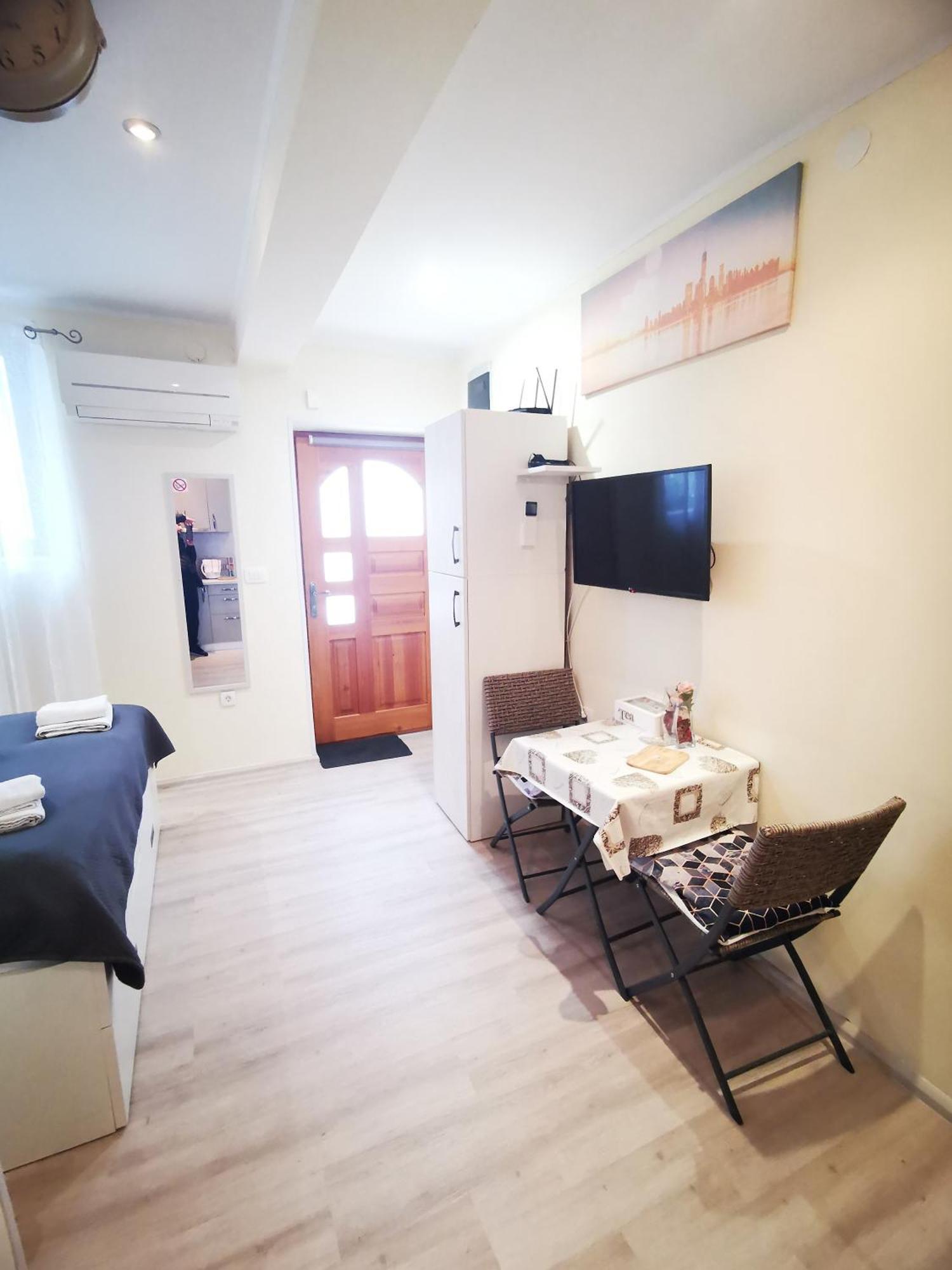 Meressa Nina&Leo Studio Apartments Novigrad Istria Exteriör bild
